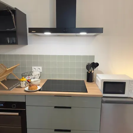 Voyage - Proche Centre Майенн