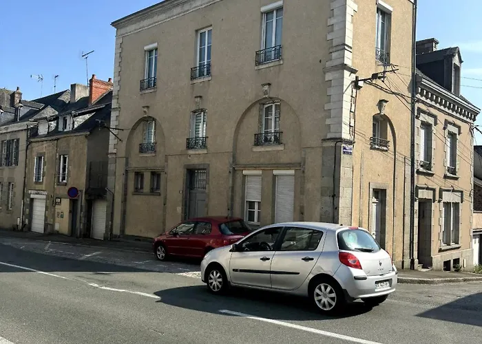 Voyage - Proche Centre * Майенн