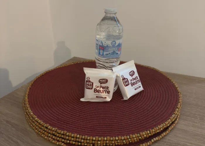 Voyage - Proche Centre Апартаменты *